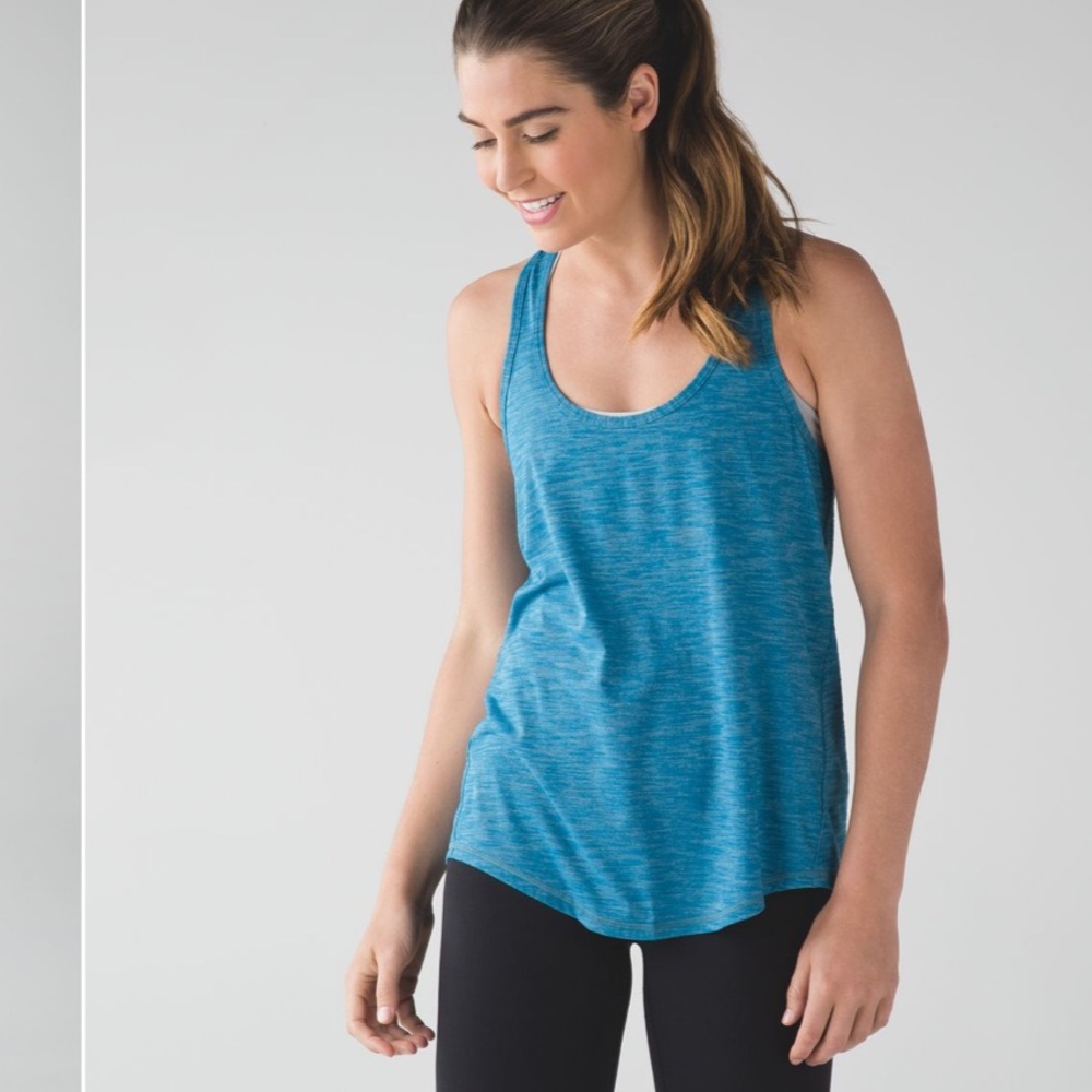 Lululemon Salute the Sun Tank
Heathered Tofino Teal - Picture 4 of 9